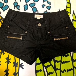 Diesel black short shorts with zippers